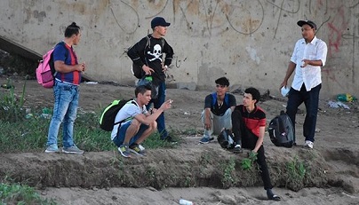 Pide EU no unirse a caravana migrante