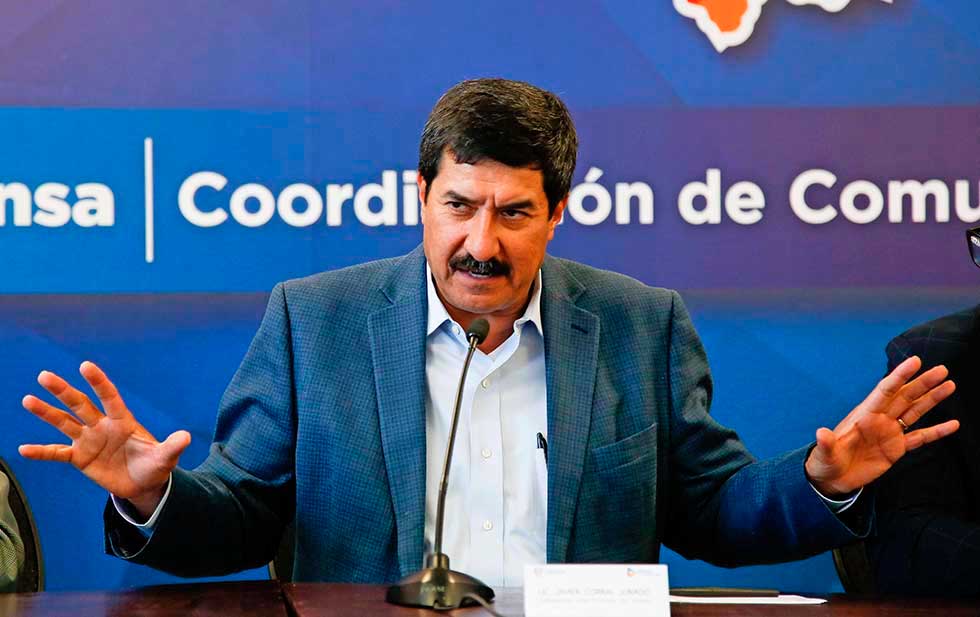 Advierten intento de Corral de bajar 50% sueldo de todos los funcionarios públicos