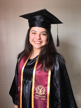 Concluyo con éxito sus estudios de Secundaria Dulce Maria Jaquez Pegueros