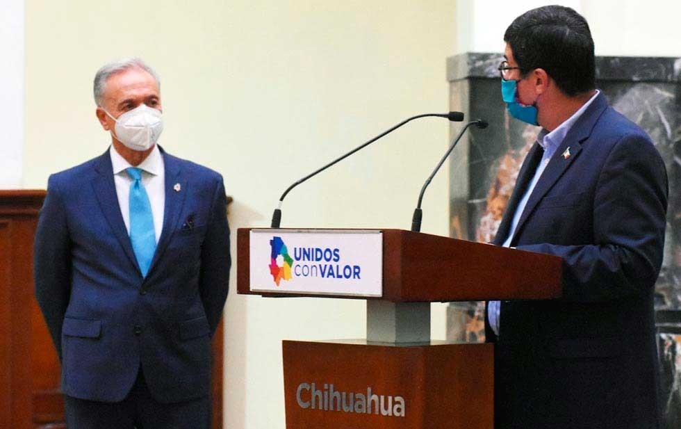 Exigen médicos revocar nombramiento en Salud