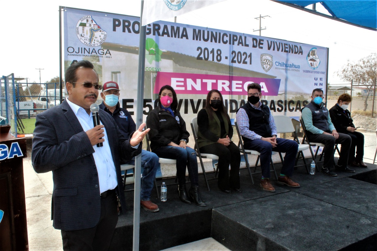Con una inversión total de $6’136,500 se entregan 50 viviendas en Col. Las Lomas