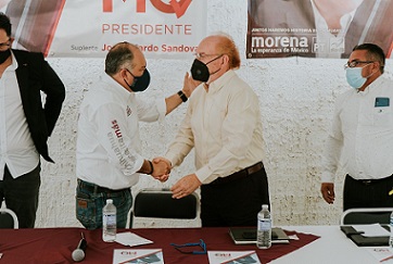 Ofrece Frente Civil Evangélico coadyuvar en las políticas públicas de Marco Quezada.