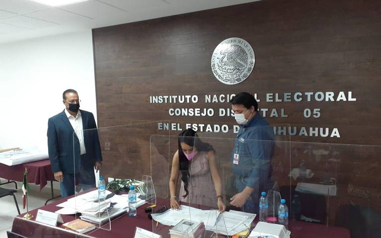Entregan constancia como diputado federal electo Mario Mata