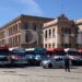 Despiden camioneros a Corral con bloqueo del centro ayer
