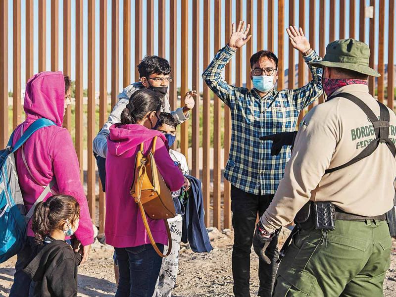 Buscan llegar a EU desde 160 países; “vendimos todo para venir”