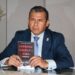 Presenta magistrado Luis Villegas su primera novela