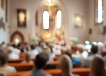 En Francia, Iglesia católica ha tenido unos 3 mil pederastas desde 1950, revela investigación