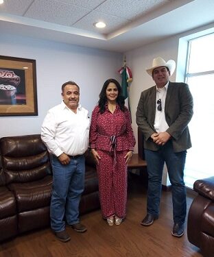Se reunió ayer el alcalde Andrés Ramos  con Lilia Merodeo Secretaria de Desarrollo Rural