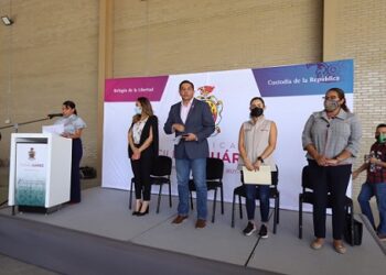 Recibe Presidente Municipal Cruz Pérez Cuéllar mobiliario y equipo para activación de espacios públicos por parte de Sedatu