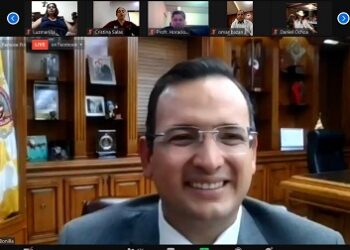 Comparte Alcalde con jóvenes universitarios la visión de un municipio competitivo