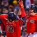 Agarra Boston a batazos al mexicano José Urquidy y toman ventaja