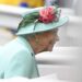 La ausencia de la reina Isabel II en otro acto oficial mantiene inquieto al Reino Unido