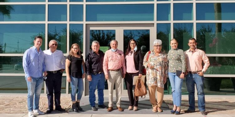Supervisaron Sección 42 del SNTE y Director Médico de Pensiones Civiles del Estado las oficinas de Ojinaga