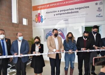 Con asesoría gratuita, impulsarán la economía de las familias de Punta Oriente