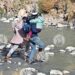 Se entregan haitianos en frontera de EU