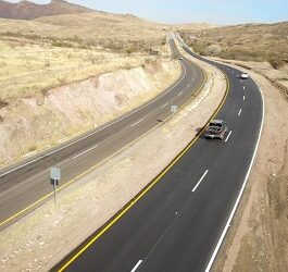 Da SCOP mantenimiento a carretera Chihuahua-Cuauhtémoc