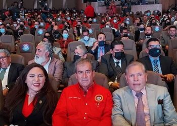 Hoy estuvo presente el Líder de la C.T.M. Licenciado Jorge Doroteo Zapata García, en la presentación del Nuevo Sistema de Justicia Laboral en el Estado de Chihuahua