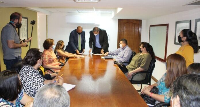 Acuerdan Pensiones Civiles del Estado y Sección 42 del SNTE trabajo conjunto con mayor comunicación y eficiencia