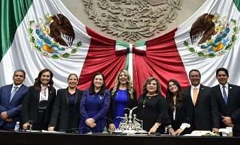 Diputados panistas rechazan reformas de la 4T