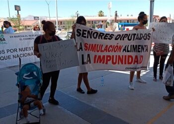 Piden juarenses a diputados juico vs Corral