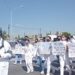 Se manifiestan médicos pasantes