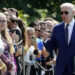 Condonará Biden 10 mil dólares de deuda a estudiantes