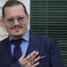 Aseguran que Johnny Depp tiene un romance con su abogada