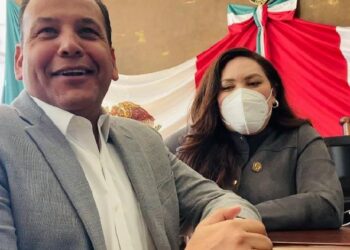 Zapata y yo esperamos instrucción para votar por militarización: Bazán