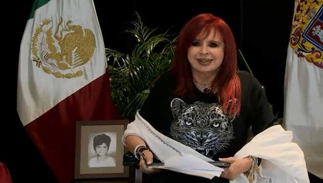 Responde Layda Sansores con burla a Ricardo Monreal