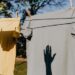 CFE aconseja lavar a mano para ahorrar luz