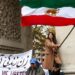 Analiza Irán modificar ley del velo obligatorio