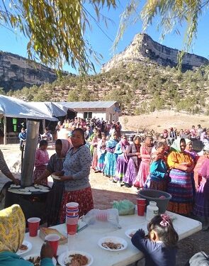 Más  300 personas de la Sierra Tarahumara beneficiadas en el mes de noviembre con apoyos alimenticios de la Iglesia El Restaurador