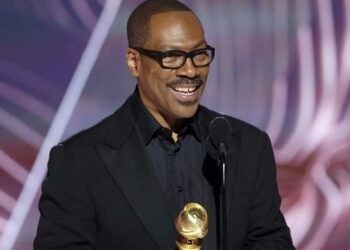 Bromea Eddie Murphy sobre Will Smith en los Globos de Oro