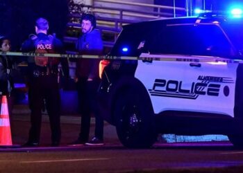 Deja 10 muertos tiroteo cerca de Los Ángeles