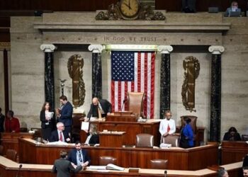 Asume Cámara de EU bajo control republicano
