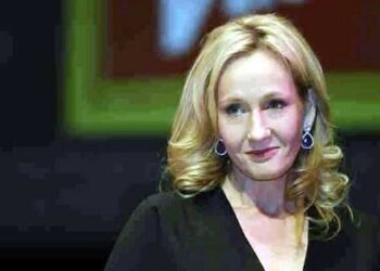 J. K. Rowling fue chantajeada con textos de Harry Potter
