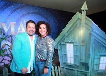 Debutará Lucero Mijares en el teatro musical