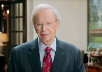 El influyente pastor, autor y locutor cristiano el Dr. Charles Stanley fallece a los 90 años