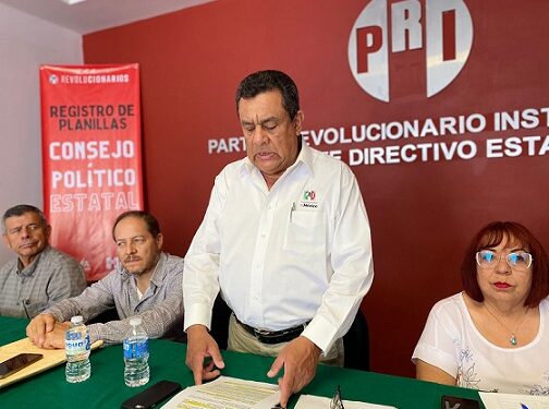 Se registra planilla unica para consejeros y consejeras estatales del PRI.
