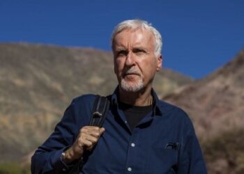Niega James Cameron conversaciones sobre filme de OceanGate