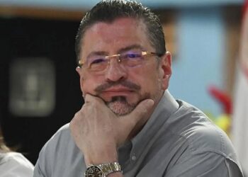 Investiga Fiscalía a Presidente y Canciller de Costa Rica