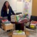 Dona Geo Zapata más de 350 libros de texto para la educación estatal e invita a seguir donando