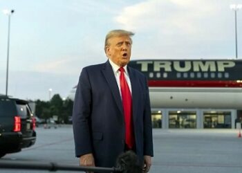 Trump se declara inocente de injerencia electoral en Georgia