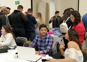 Regresaron 32 mil alumnos de la UACH a clases