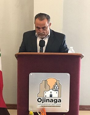 Presento ayer el alcalde Glosa del Segundo Informe de Gobierno y explico a regidores acciones en favor de Ojinaga