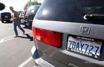 ¿Tienes un auto ‘chocolate’ sin regularizar?… AMLO amplía plazo para legalizarlo y estos son lo requisitos y costos