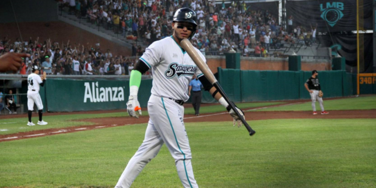 Fernando Villegas es el MVP de la Liga Mexicana de Beisbol: el saltillense se lleva el premio al mejor jugador de la Temporada 2023