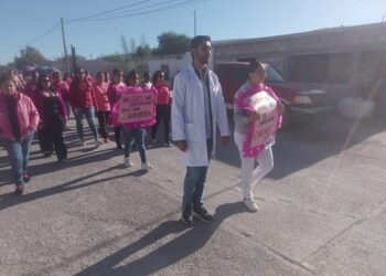 Marcha por la concientización en la lucha contra el cáncer de mama