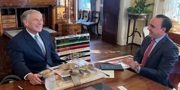 Manolo Jiménez busca construir plan de trabajo con Texas