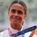 Medallista olímpica dice que «su fe es más valiosa» que todos los premios que ha ganado